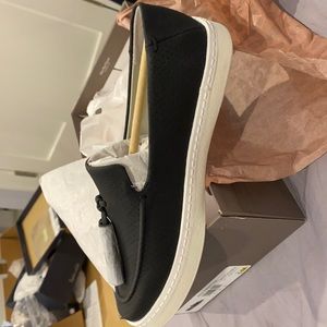 Franco satro black and white tassel shoes size 6 never worn